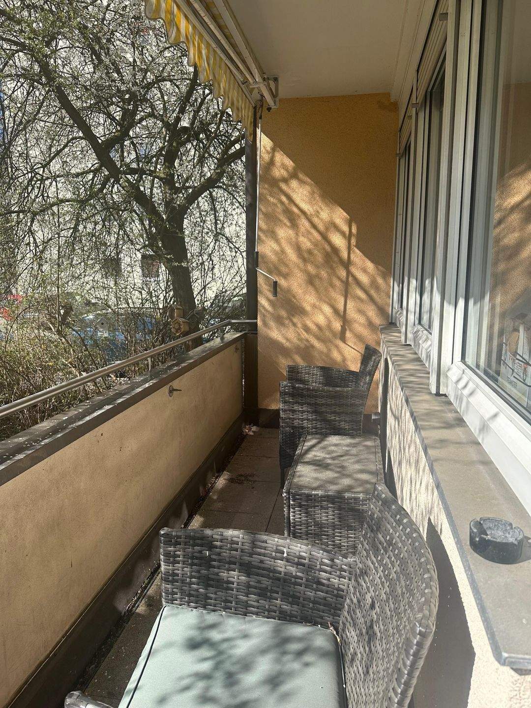2 Zimmer mit Balkon direkt am Dutzendteich +++ mit Badewanne & WG-geeignet +++ – Nürnberg – Vorschaubild 6