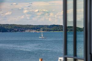 Exklusives Wohnen in erster Wasserlage – Traumwohnung mit Panoramablick über die Flensburger Förde – 24944 Flensburg – Vorschaubild 4