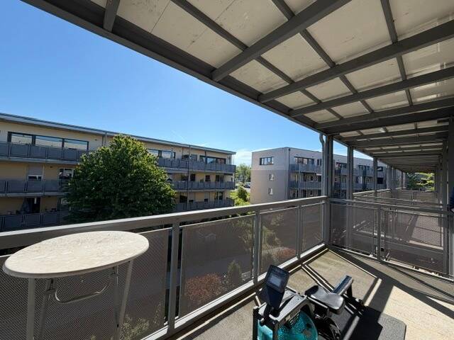Bezugsfrei 01.08.2026: helle in 2014 sanierte 2 ZKB mit Balkon im Neuen Proviantbachquartier – Augsburg – Vorschaubild 5