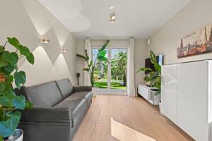 Exklusive Wohnung mit moderner Ausstattung und Gartenidylle - fußläufig zum Ortskern Volksdorf – 22359 Hamburg – Vorschaubild 7