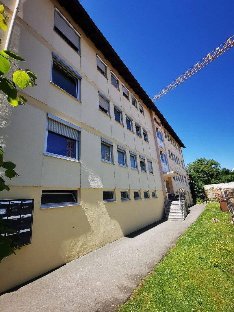Renovierte 2-Zimmer-Wohnung in zentraler Lage - nahe Straubinger Bahnhof und Altstadt – Straubing – Vorschaubild 4