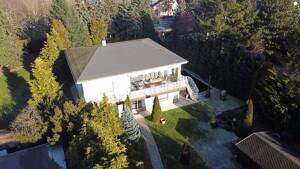 Anwesen mit 2 modernen Einfamilienhäusern, Pool und Garagen in beliebter Wohnlage – 4288 Leipzig – Vorschaubild 4