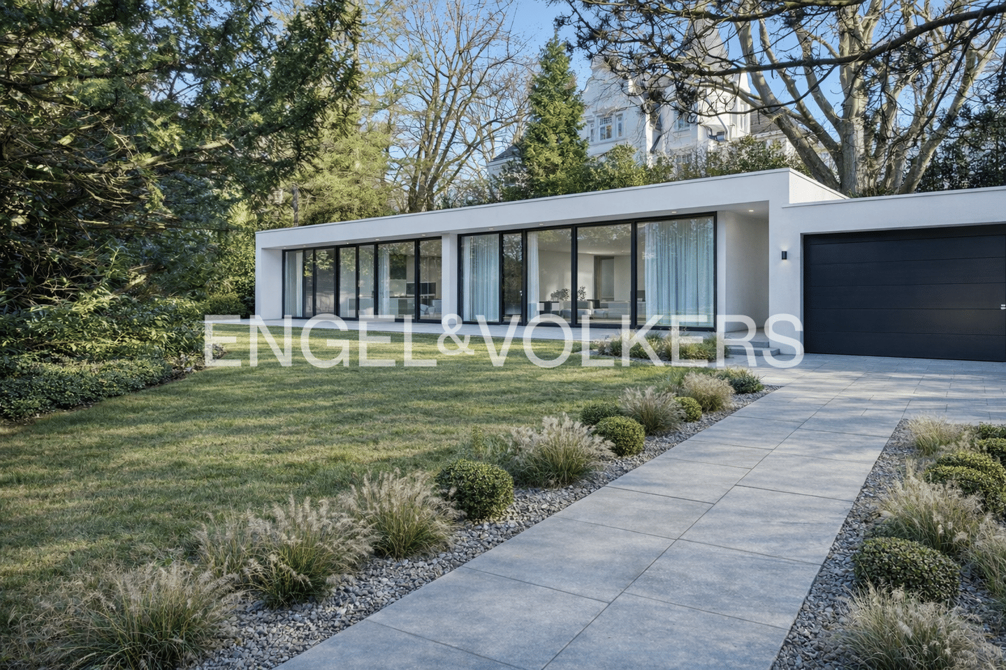 Bungalow für Liebhaber - Wohnen & Entwickeln auf Südgrundstück