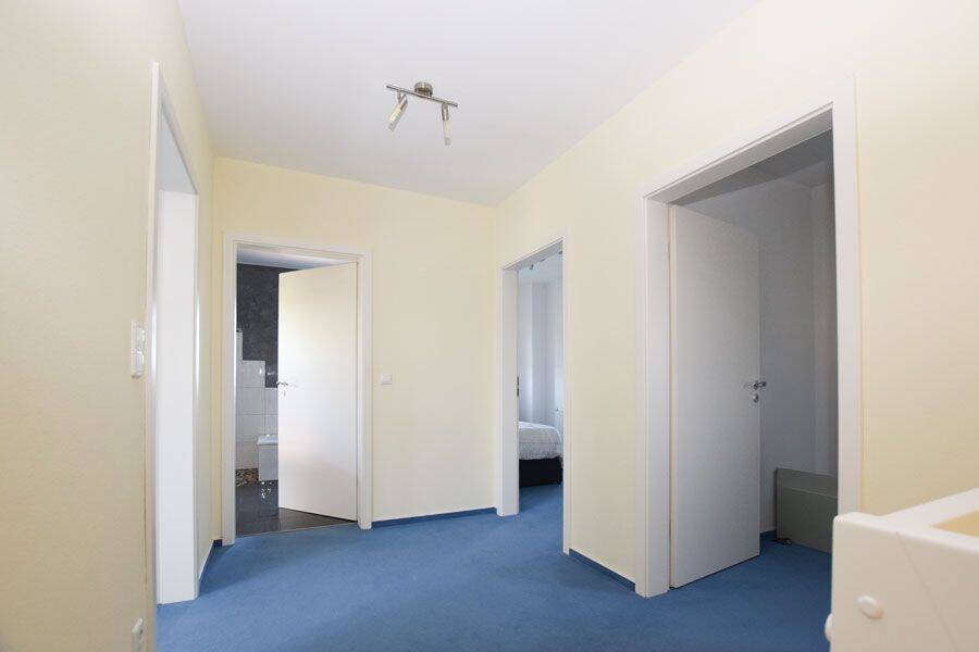 Naturidylle in Wolfsburg! Massiv gebautes Einfamilienhaus auf traumhaftem Grundstück. – Wolfsburg – Vorschaubild 7