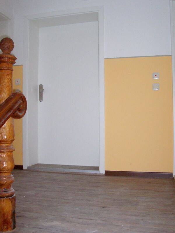 Gemütliche schöne 1,5-R-Wohnung 1.OG mit Balkon EBK.ca.40 m² in MD- Sudenburg zu vermieten . – Magdeburg – Vorschaubild 5