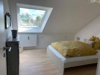 N-Ziegelstein: Schicke Zwei-Zimmer-Wohnung mit Balkon, Einbauküche und Kfz-Stellplatz! – Nürnberg – Vorschaubild 9