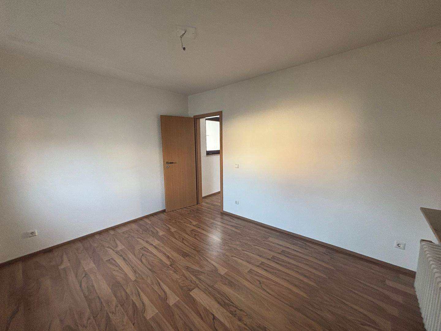 Doppelhaushälfte - Ideal als Ein- oder Zweifamilienhaus – Neckarsulm – Vorschaubild 5