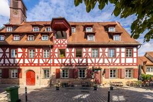 HEGERICH: Charmante Denkmalgeschützte Fachwerkwohnung mit besonderem Charakter in der Altstadt-Fürth – 90762 Fürth – Vorschaubild 2