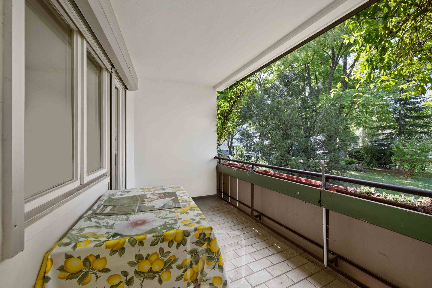 Lichtdurchflutete 3,5 ZKB | 2 Balkone | zentrumsnah und dennoch im Grünen – Stuttgart – Vorschaubild 9