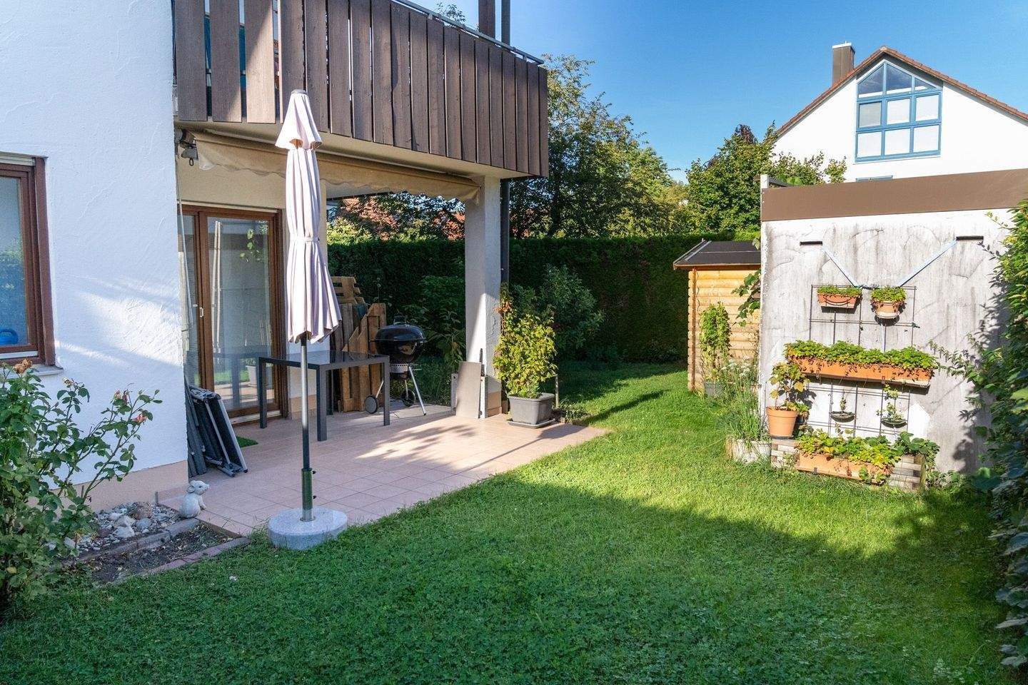 Doppelhaushälfte mit Garten in Ingolstadt-Süd – Ingolstadt – Vorschaubild 3
