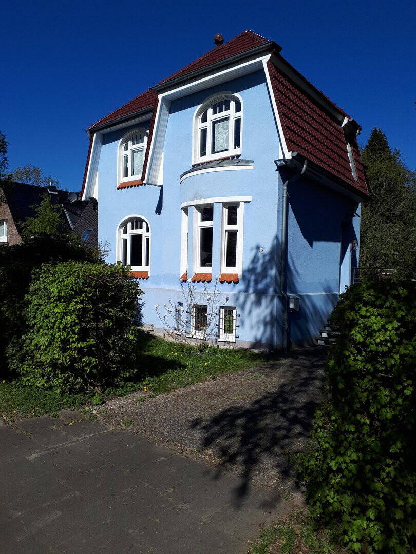 "Die kleine Villa" renoviertes Jugendstilhaus mit großem Grundstück für Individualisten