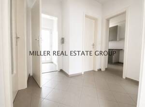 3-Zimmer-Eigentumswohnung in Ingolstadt - mit Süd-West-Balkon, Außenstellplatz und starkem Wohnpotenzial! – 85053 Ingolstadt – Vorschaubild 9