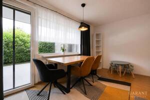Attraktive 2 Zimmer-Erdgeschoss-Wohnung mit großzügiger Terrasse und hervorragender Infrastruktur – 80939 München – Vorschaubild 2