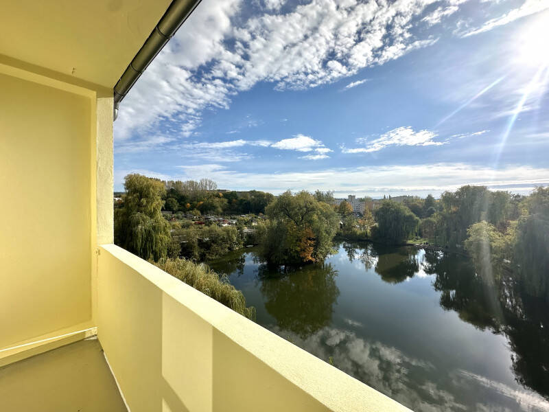 Blick auf den See / Dusche & Wanne – Chemnitz – Vorschaubild 9