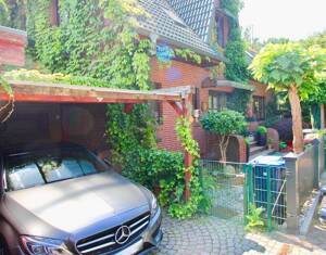 Courtagefrei - Familienhaus für Spaß und Leben – 22523 Hamburg – Vorschaubild 2