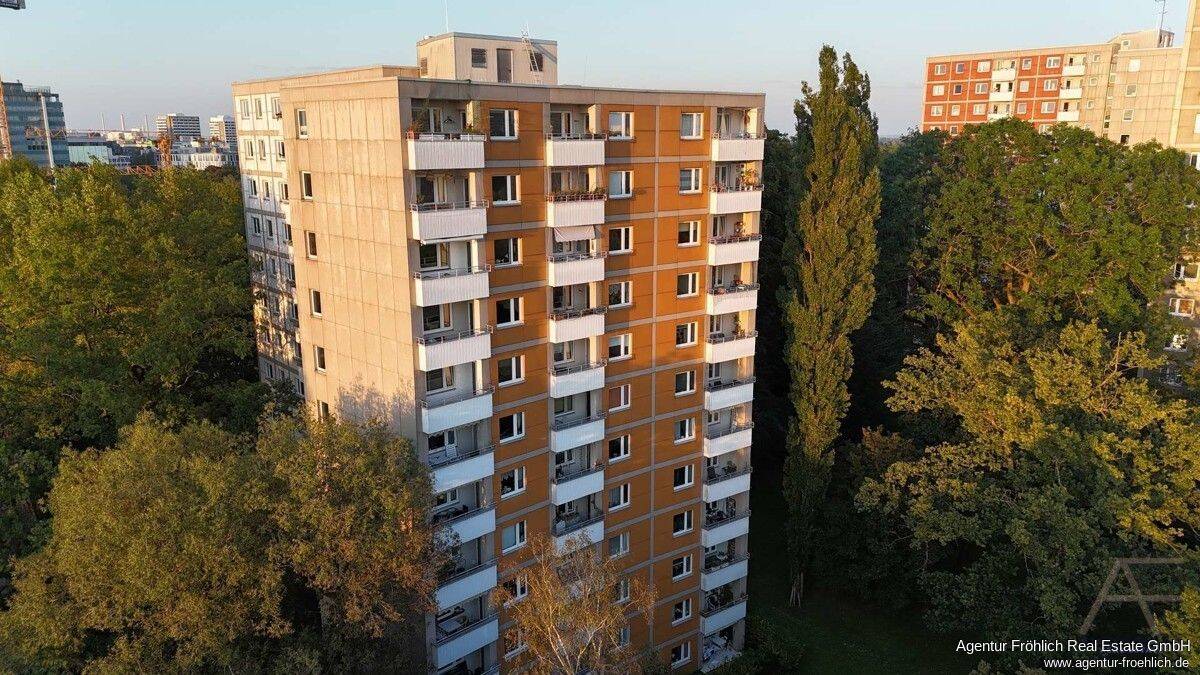 Kapitalanlage in der Parkstadt Bogenhausen - modernisierte 3-Raum-ETW mit bestehendem Mietverhältnis – München – Vorschaubild 3