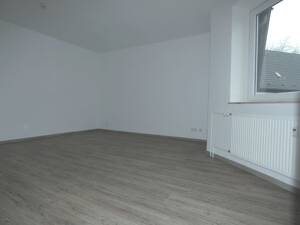 *** Gartenanmietung möglich! Modernisierte 4-Zimmerwohnung in attraktiver Lage! *** – 45355 Essen – Vorschaubild 5