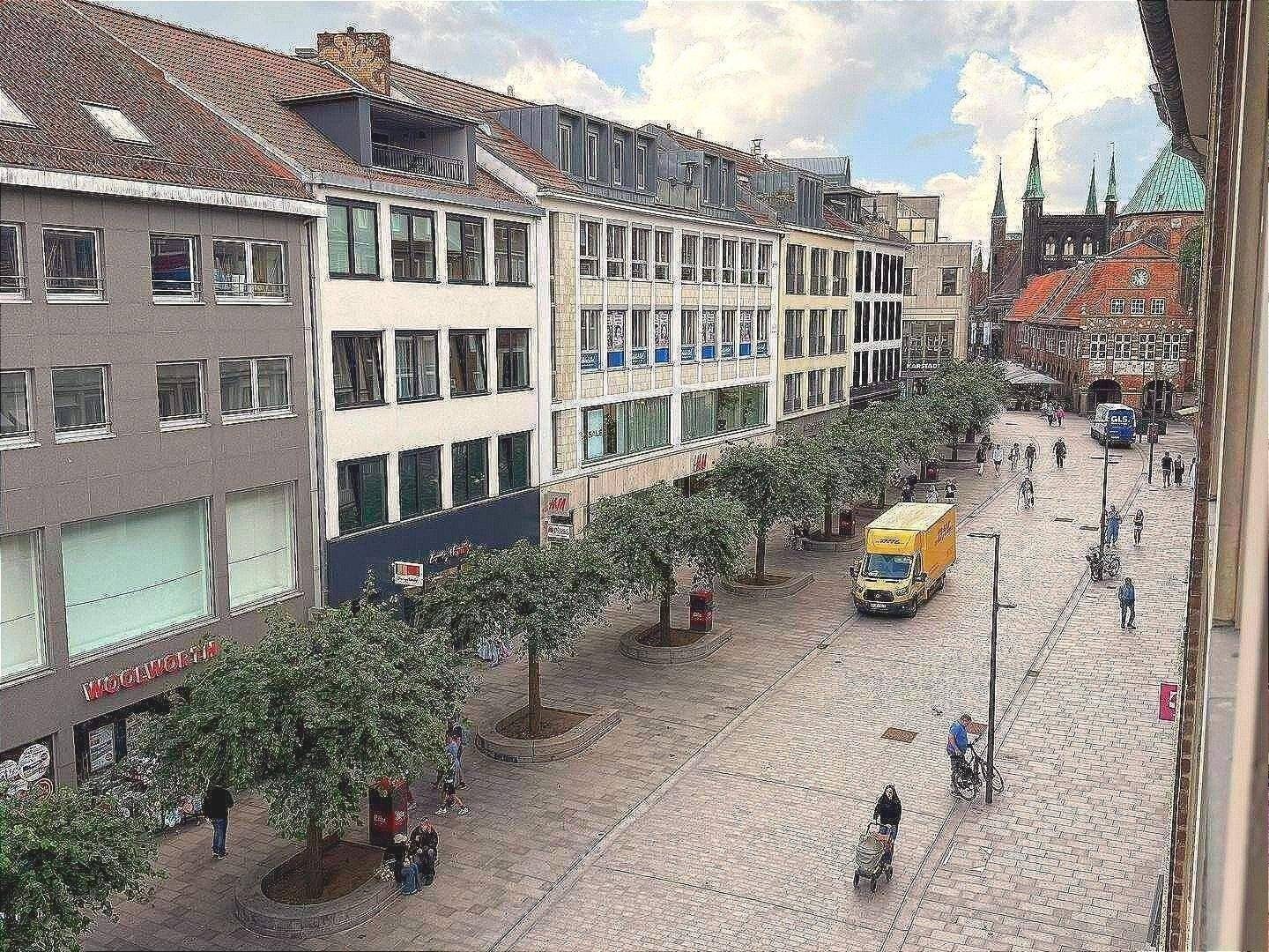 Wohnen+Arbeiten über 3 Ebenen mit 40 m² Dachterrasse in bester Innenstadtlage – Lübeck Altstadt - direkt vom Eigentümer – Lübeck – Vorschaubild 3