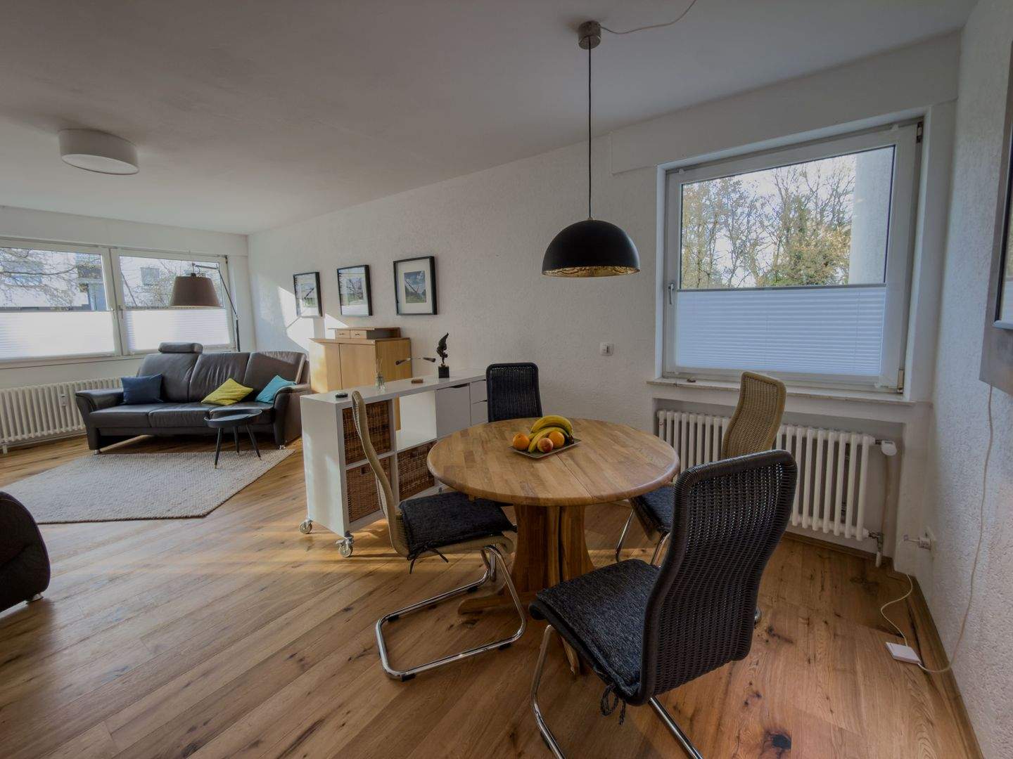 Bad Wilhelmshöhe möblierte stilvolle Wohnung mit Balkon Mindestmietzeit 6 Monate – Kassel – Vorschaubild 2