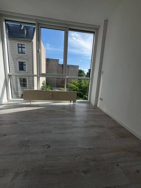Schöne helle 2-Raumwohnung mit Einbauküche ab sofort zu vermieten – Magdeburg – Vorschaubild 8