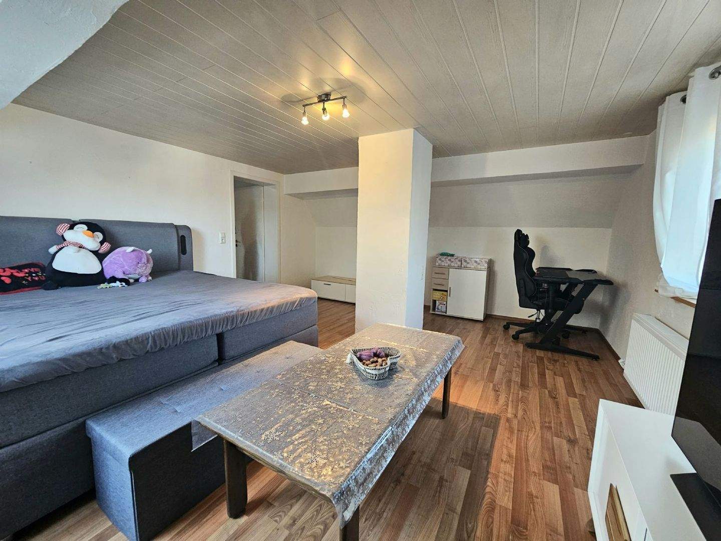Modernisiertes Einfamilienhaus mit Sonnengarten zum Wohnungspreis! – Abtsgmünd – Vorschaubild 8