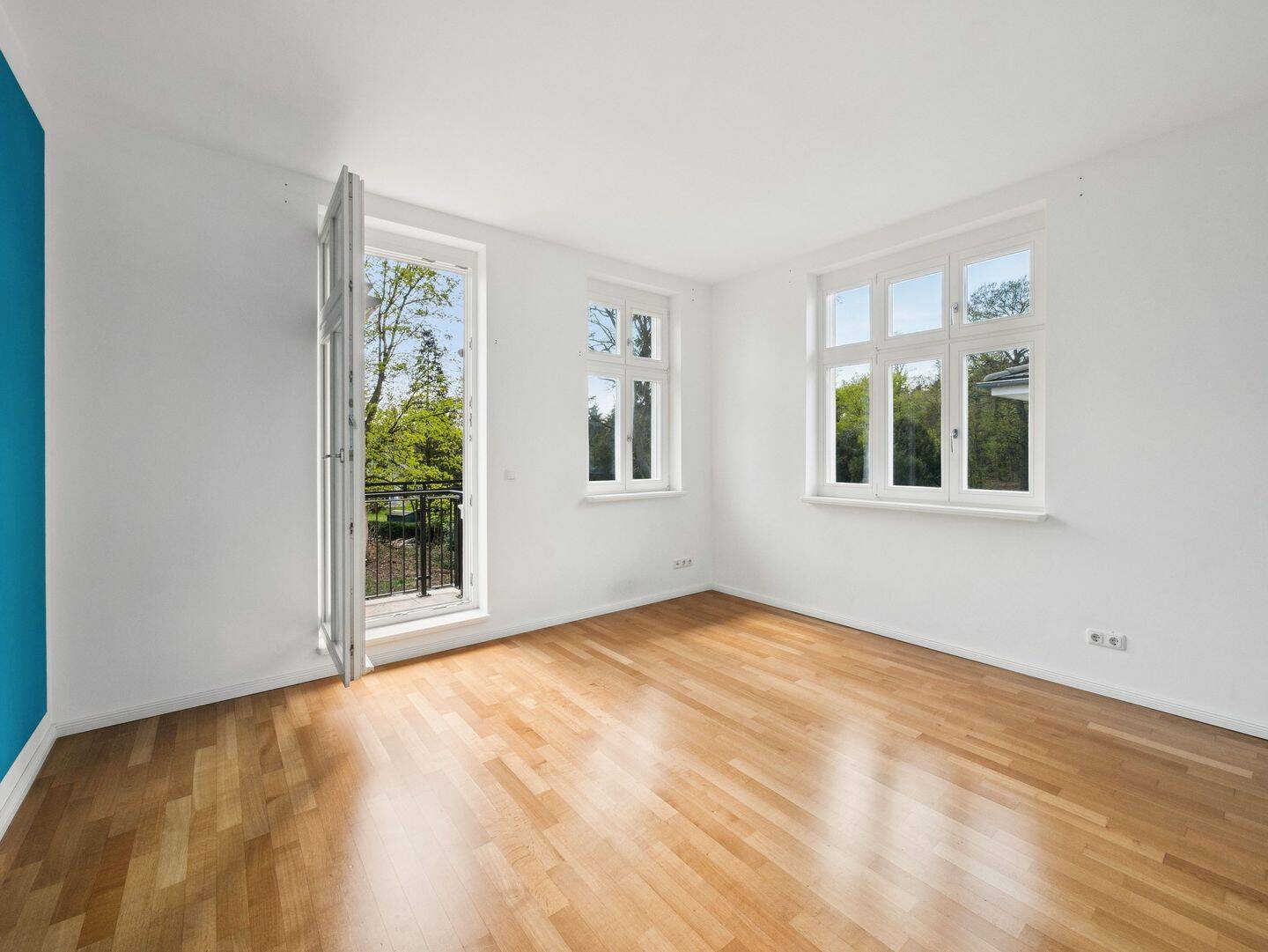 Hochwertiges & energieeffizientes Einfamilienhaus mit Blick ins Grüne – Berlin – Vorschaubild 4