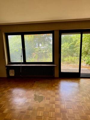 Doppelhaushälfte mit großem Potenzial in Top-Lage von Stuttgart-Möhringen – 70567 Stuttgart – Vorschaubild 2