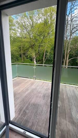 Besondere Wohnung mit Blick auf Wald, Wasser und Hamburg! 10 Gehminuten bis U Ochsenzoll – 22848 Norderstedt – Vorschaubild 4