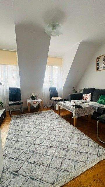 Sehr schöne 2-Zimmer-Wohnung im Herzen der Altstadt – Nürnberg – Vorschaubild 2