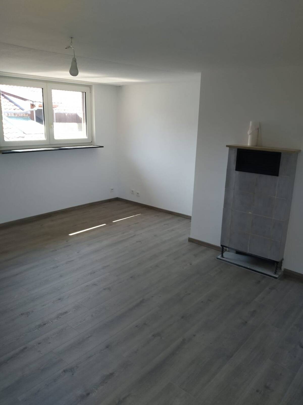 Schöne, helle 3-Zimmerwohnung – 70794 Filderstadt – Bild 1 von 7