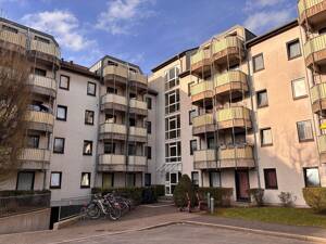 Attraktive 1-Zimmer-Wohnung mit Balkon in Düsseldorf-Hassels - ideal als Kapitalanlage