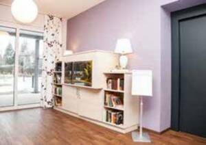 Sicherte Kapitalanlage mit ca.4,00% Anfangsrendite ! Miete mit 20-jährigem indexierten Mietvertrag ! – 81825 München – Vorschaubild 6