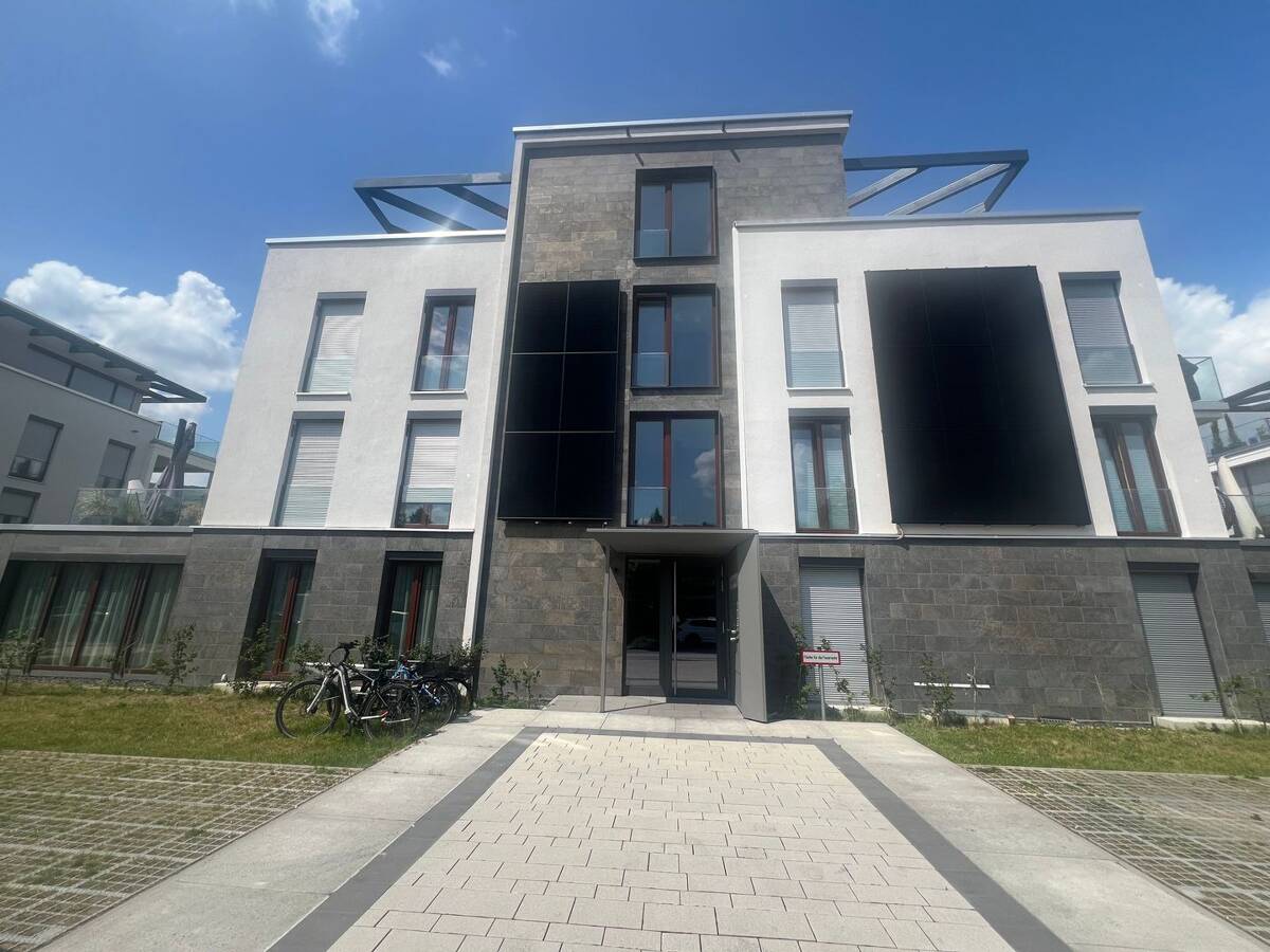 Top-Gelegenheit! Traumhafte 4 Zimmer Wohnung in erster Reihe mit Rheinblick in Bingen zu verkaufen! – 55411 Bingen am Rhein – Bild 1 von 9