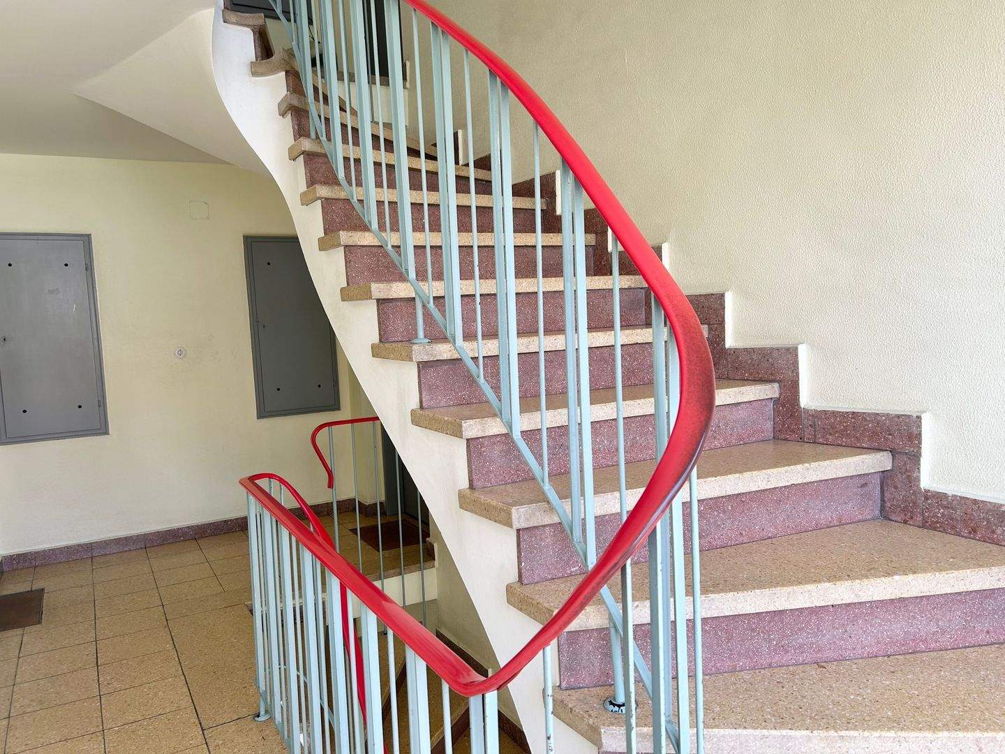 ***CITY WOHNEN*** TOP GEPFLEGTE 3 ZIMMER WOHNUNG MIT CHARME – Nürnberg – Vorschaubild 2