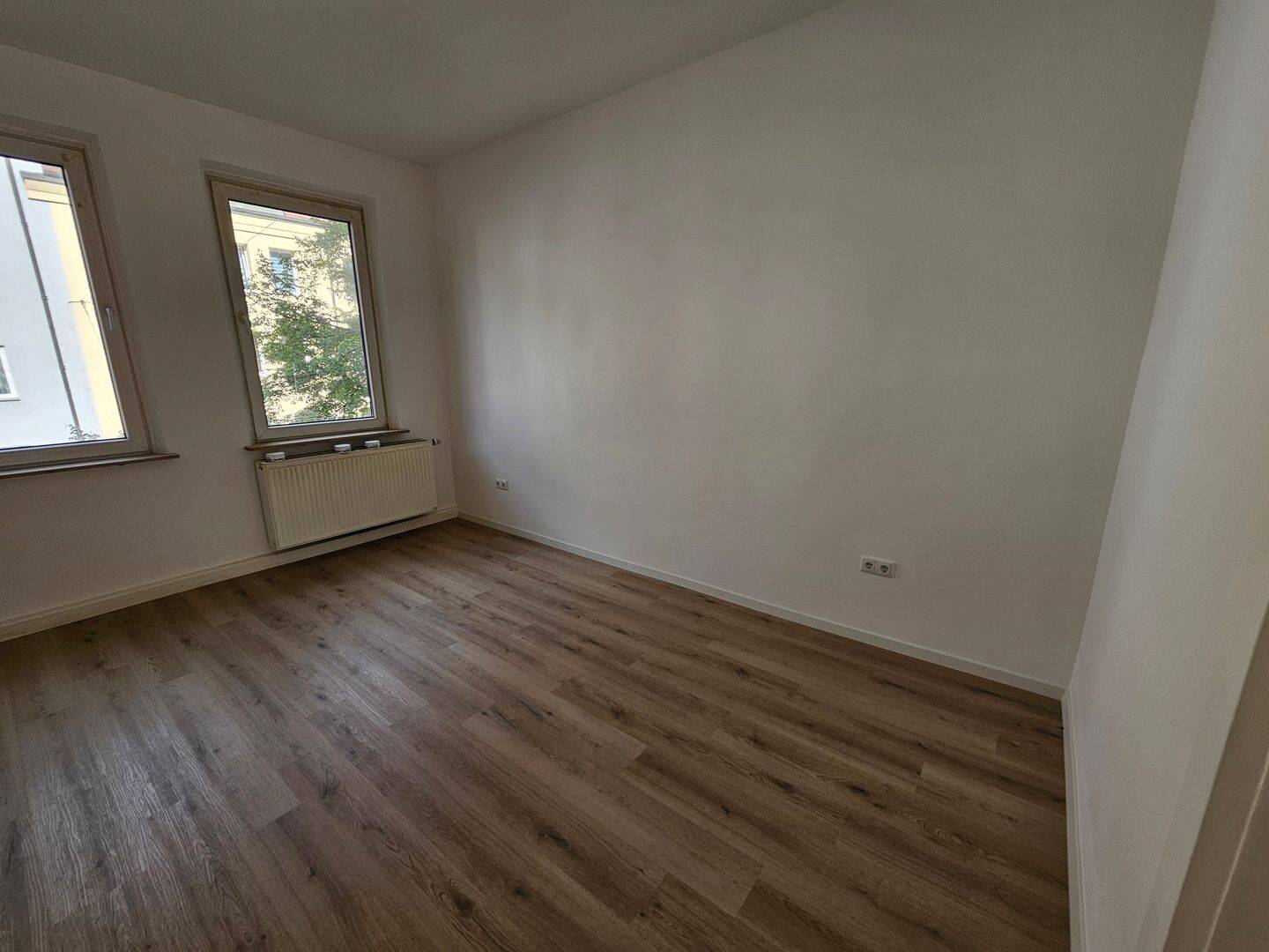 Frisch renovierte 2-Zimmer-Wohnung in begehrter Lage von Nürnberg-St. Johannis – Nürnberg – Vorschaubild 4