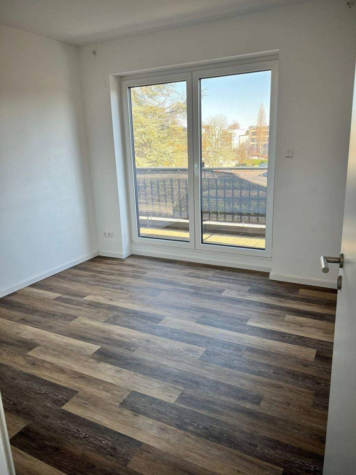 Neubau 2 Zi. Whg. Penthouse Hamburg-Tonndorf – 22045 Hamburg – Bild 1 von 9