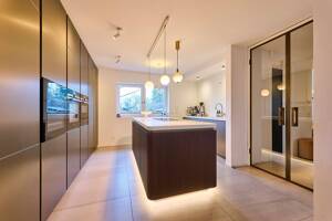 moderner Luxus - Kernsanierte Villa die keine Wünsche offen lässt – 80939 München – Vorschaubild 5