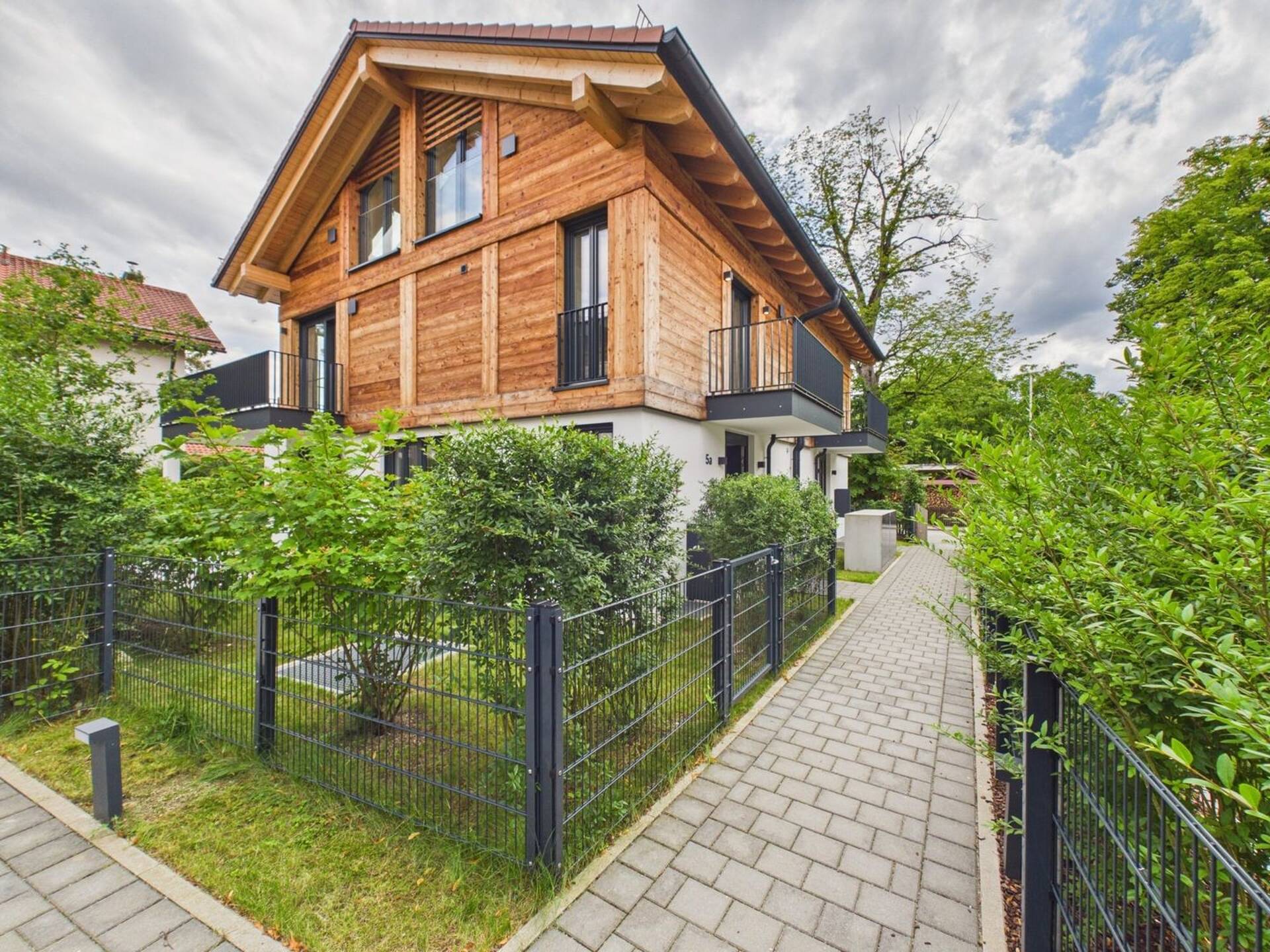 Haus in 82041 Oberhaching mit 150 m² kaufen