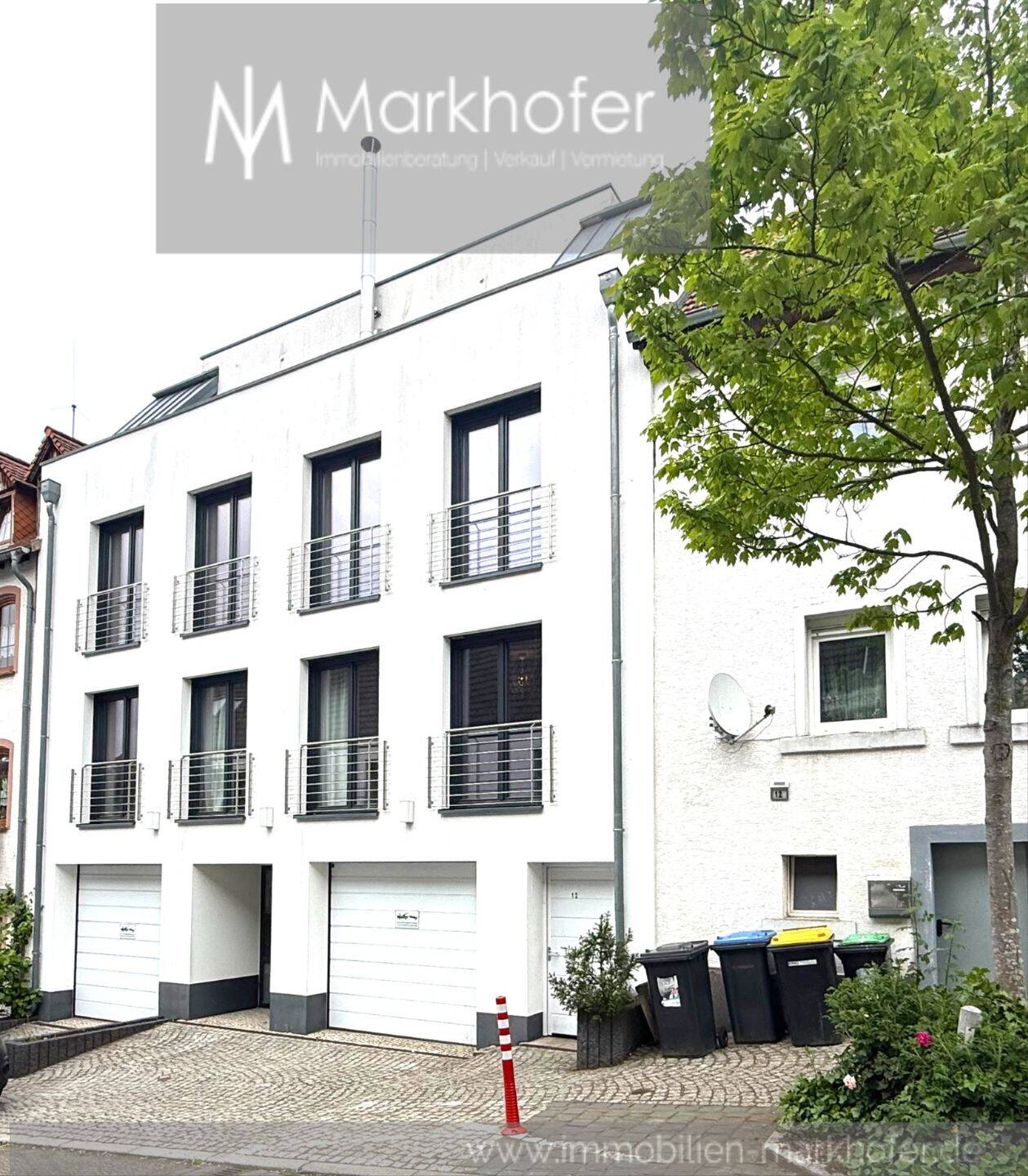 Exklusives Stadthaus in Homburg-Altstadt - Neubau 2013 | Aufzug | 2 Garagen | flexibel nutzbar