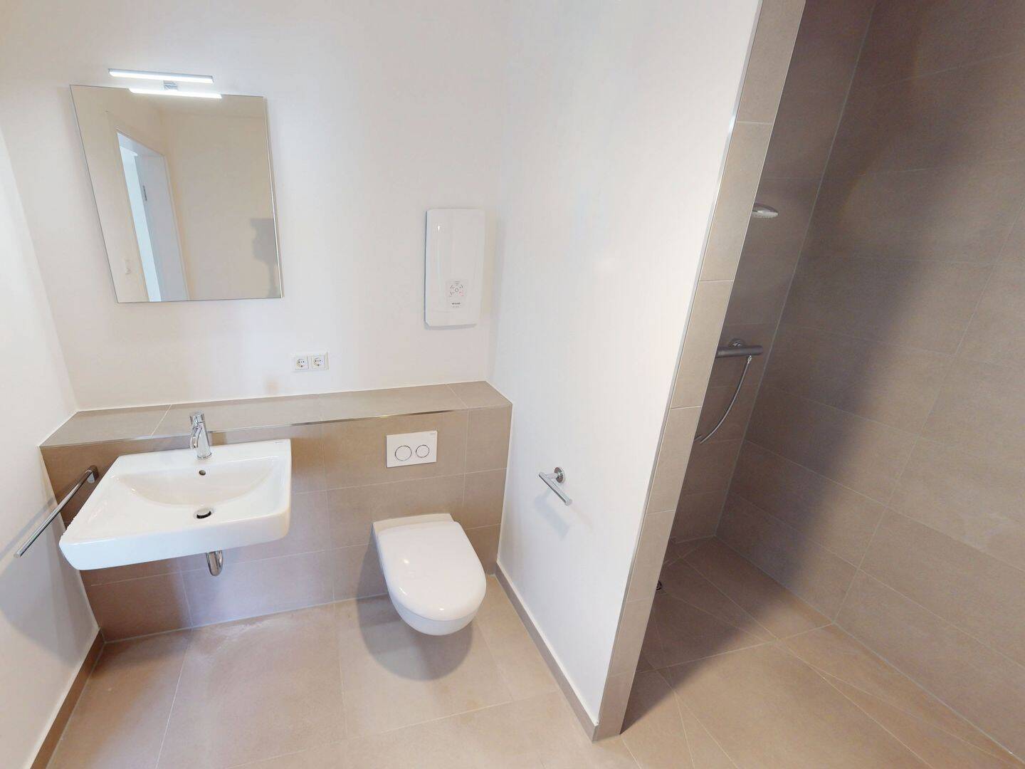 Moderne 2 Zimmer-Wohnung in Top Lage mit Einbauküche zum Erstbezug! – Düsseldorf – Vorschaubild 9