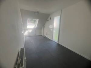 Renovierte 2-Zimmer-Wohnung in Bochum, 3. OG – 44879 Bochum – Vorschaubild 2