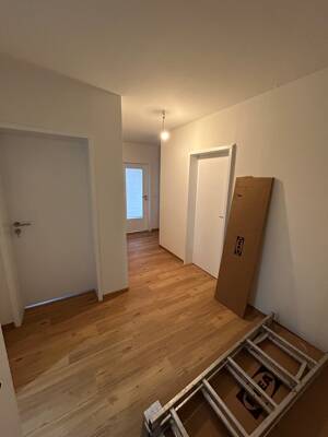 Großzügige 5-Zimmer-Wohnung mit 2 Bädern, Südbalkon und direkter Lage am Meilwald in Sieglitzhof – 91054 Erlangen – Vorschaubild 9