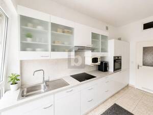 CAMPUSNÄHE: HOHE DECKEN & EBK INKL – 74072 Heilbronn – Vorschaubild 4