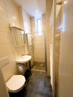 Möblierte 2 Zimmerwohnung in Frankfurt Eschersheim – 60431 Frankfurt am Main – Vorschaubild 7