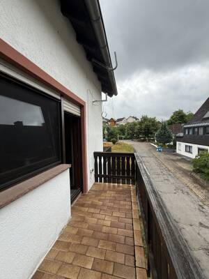 Wohnen mit Hausgefühl – großzügige 173 m² über zwei Ebenen mit Terrasse & Balkon – 54673 Neuerburg – Vorschaubild 2