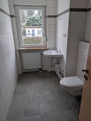 Komplett renovierte Wohnung mit großen Gartenanteil – 4289 Leipzig – Vorschaubild 3
