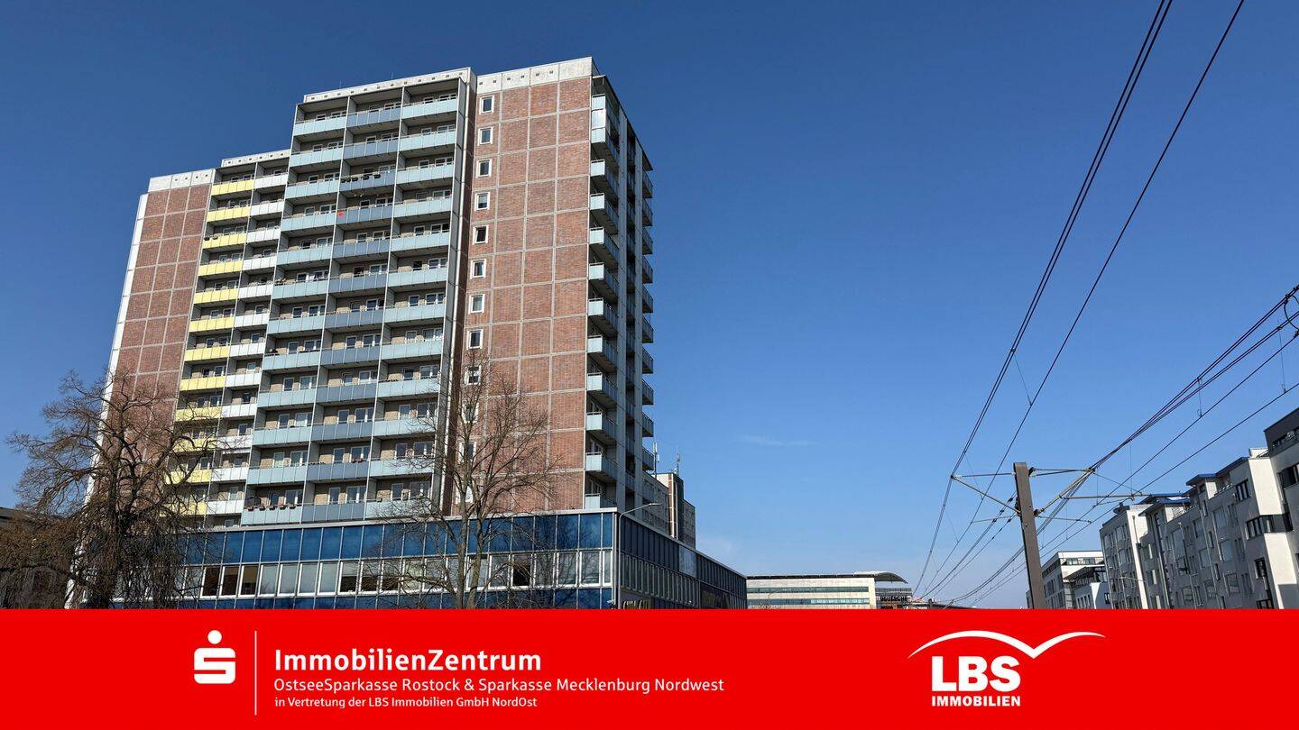 Mit Blick über Rostock