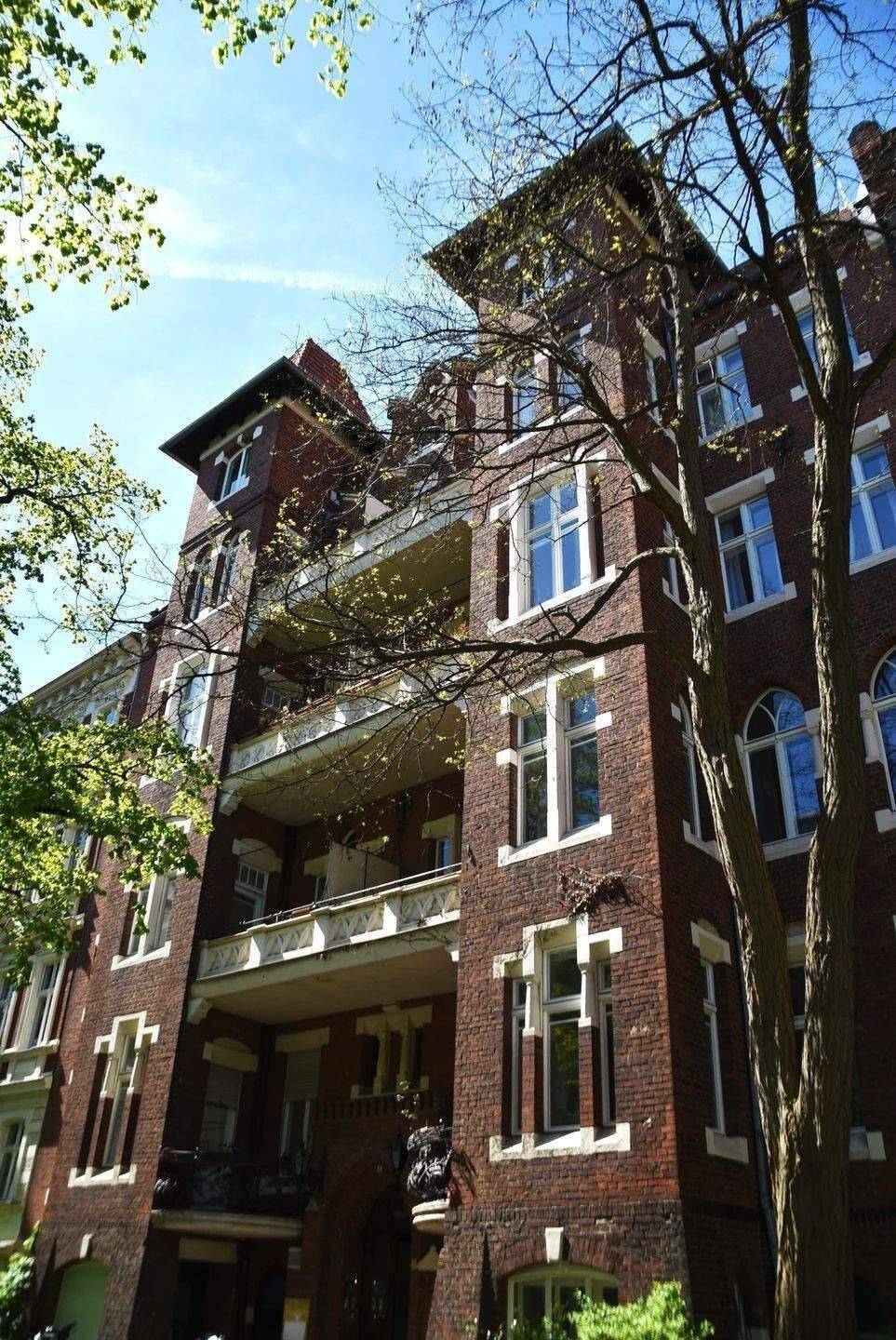 JUWEL ! Denkmal-Altbau-Wohnung im perfekten Gründerstil, 6 Zi. u. 2 Bäder – Berlin – Vorschaubild 2