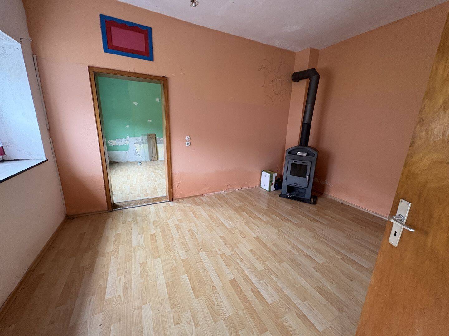 Sanierungsbedürftiges Mehrfamilienhaus in Etzelwang – Etzelwang – Vorschaubild 6