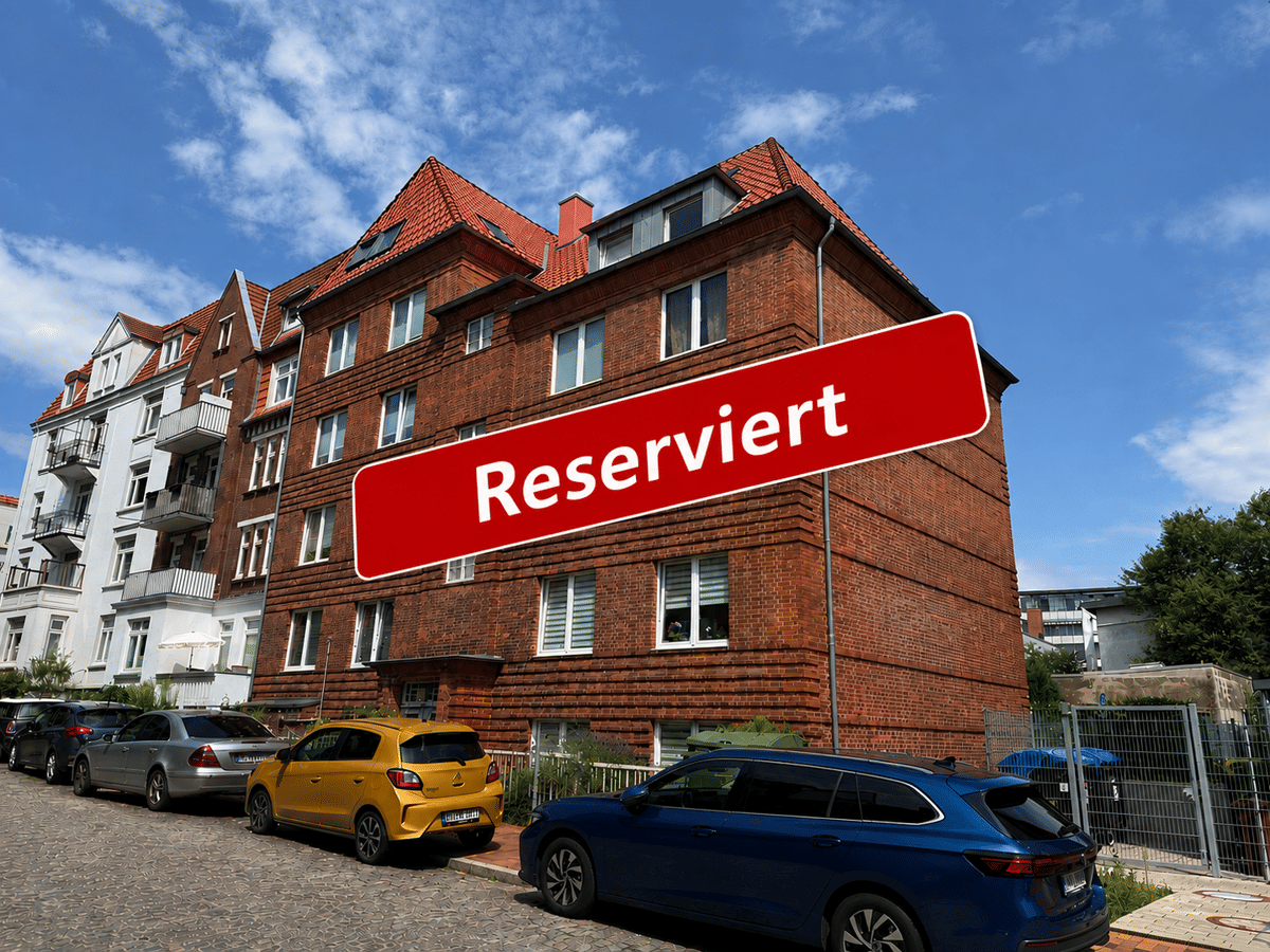 Attraktives Mehrfamilienhaus mit 9 Wohneinheiten/6 Balkone - Bevorzugte Wohnlage nahe Dräger – 23558 Lübeck – Bild 1 von 3